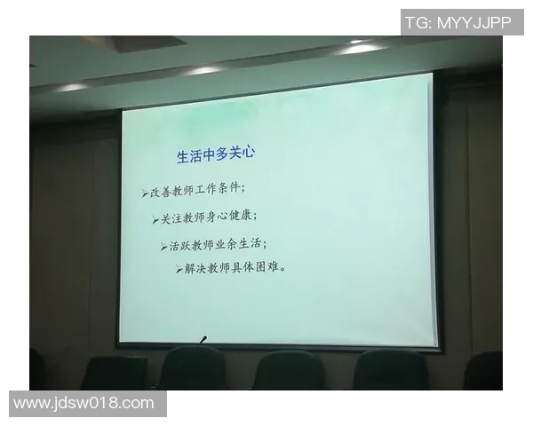 运动营养科学指导助力运动员提升表现与健康的全面策略与实践探讨 运动营养科学指导助力运动员提升表现与健康的全面策略与实践探讨