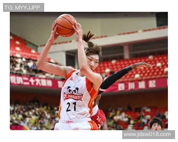 李梦在WCBA赛场上的得分效率分析与表现评估