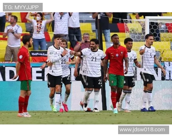 巴顿精准传中助攻球队夺得关键胜利展现卓越球技与团队合作精神