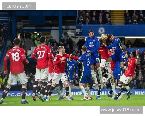 英超赛程调整:曼联vs切尔西将于周一进行,球迷期待红蓝大战的精彩对决 英超赛程调整:曼联vs切尔西将于周一进行,球迷期待红蓝大战的精彩对决